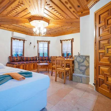 Liya Boutique & Lejlighed