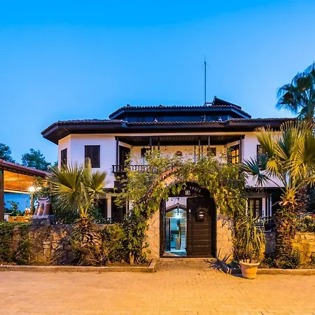 Liya Boutique & Lejlighed *