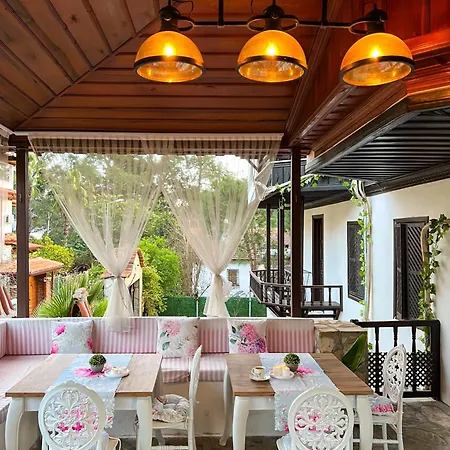 Liya Boutique & Lejlighed Akyaka (Mugla)